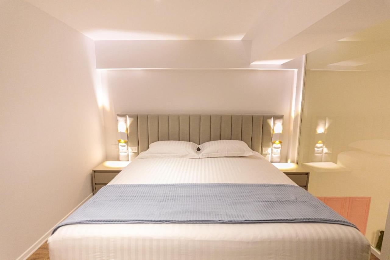 Hakuna Matata Residence & Apartments Вльора Екстер'єр фото