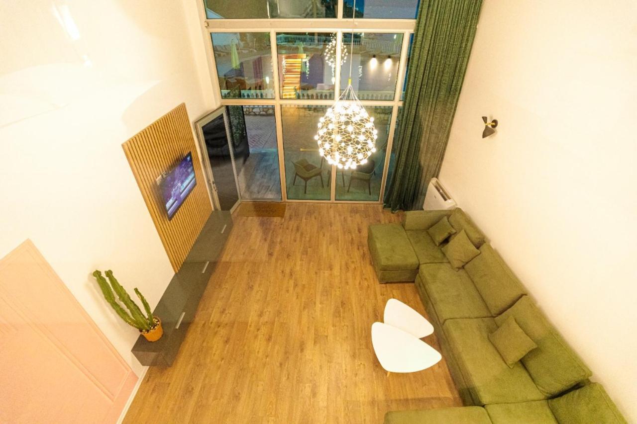 Hakuna Matata Residence & Apartments Вльора Екстер'єр фото